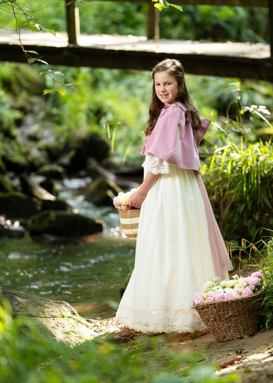 reportajes fotográficos de comunión en estudio y exteriores